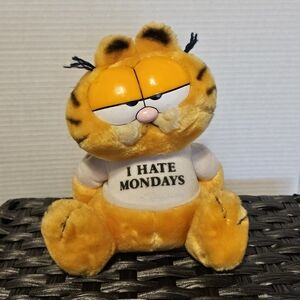 Vintage Garfield I hate Mondays T-Shirt Plush 1978 Stuffed Animal Cat